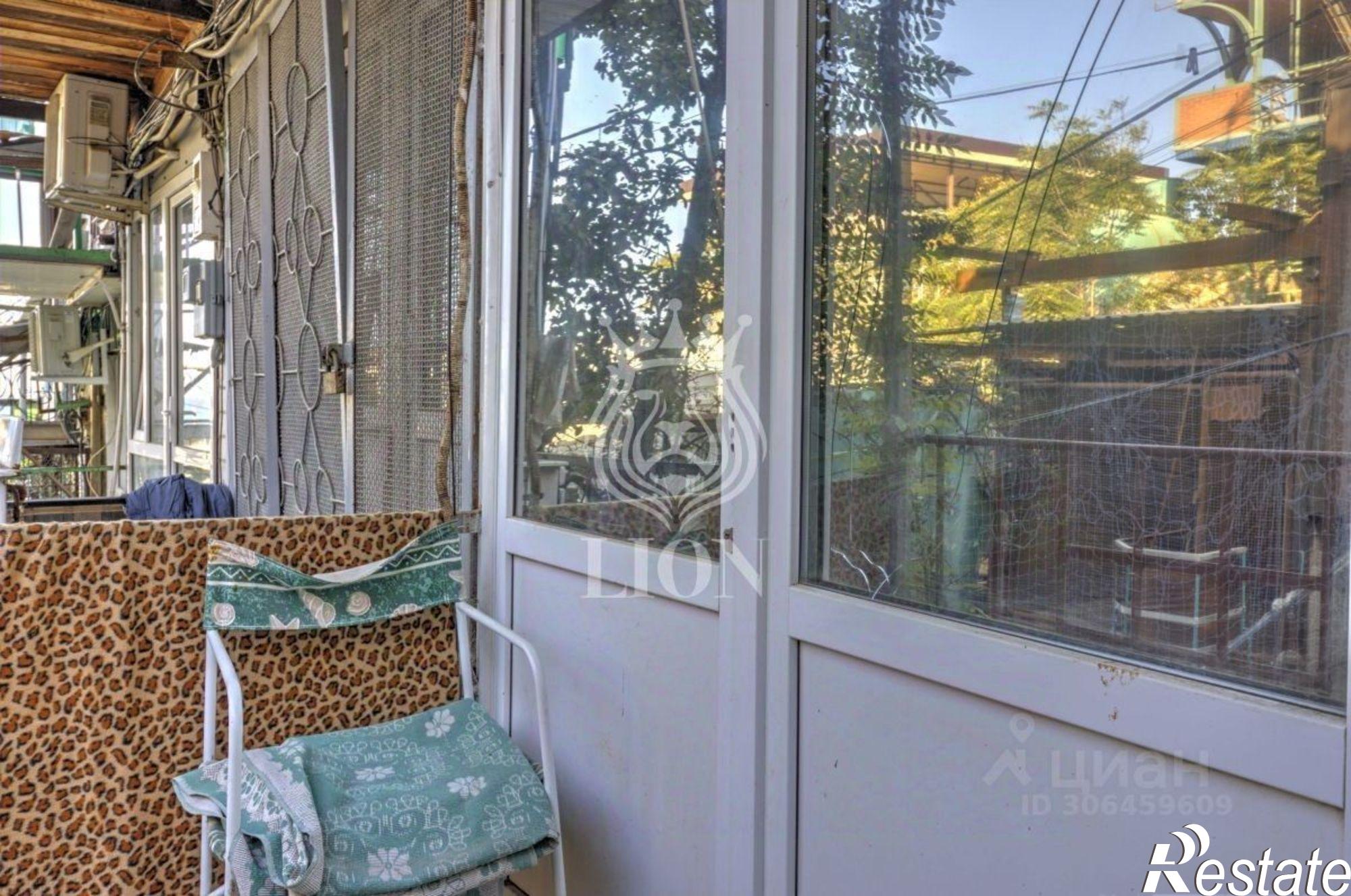 Купить гараж, место в паркинге за 2 000 000 рублей на 