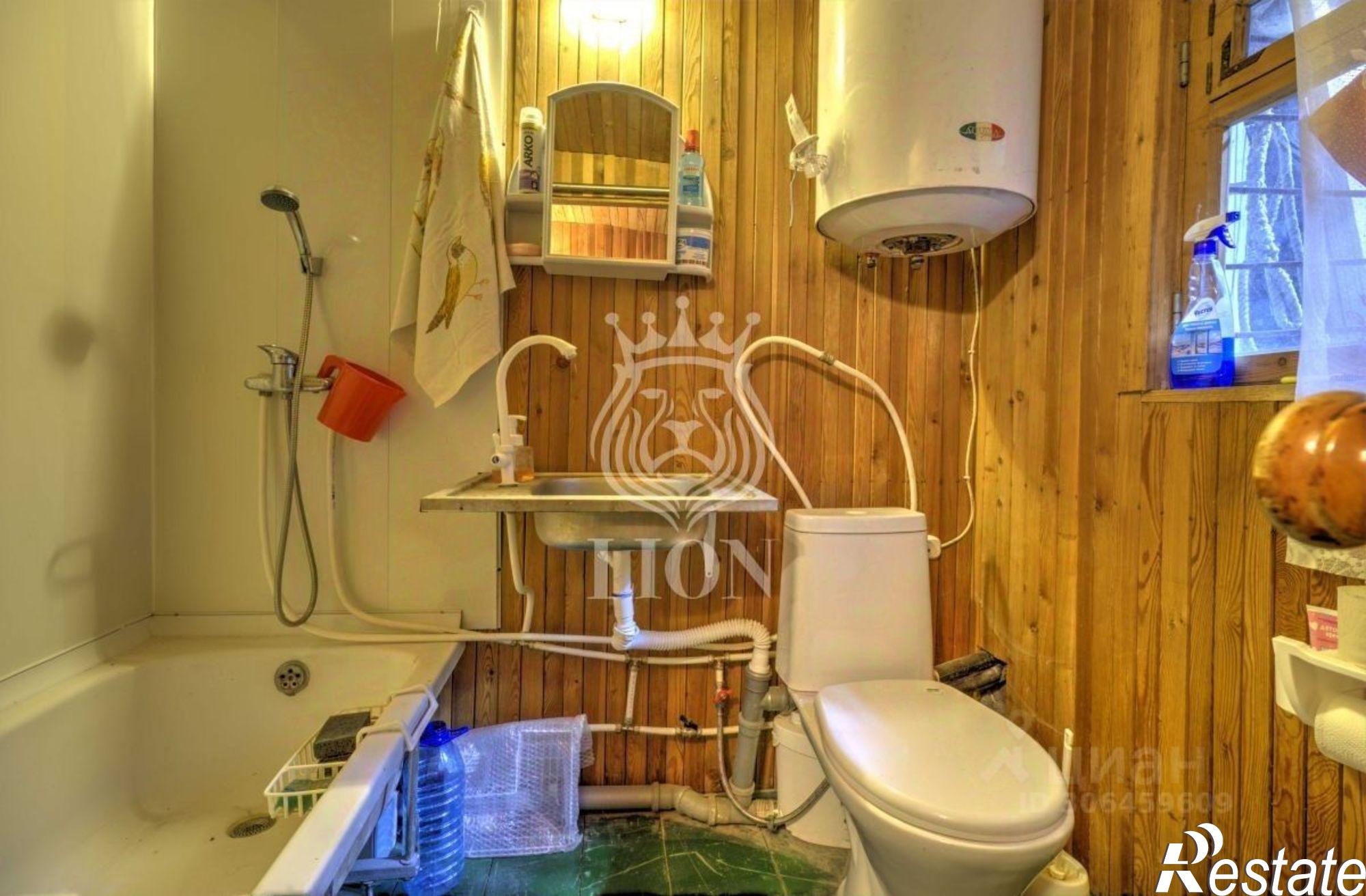 Купить гараж, место в паркинге за 2 000 000 рублей на 