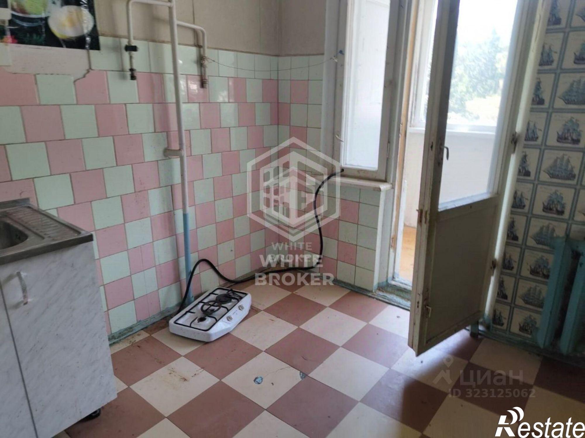 Купить квартиру за 8 000 000 рублей на Ялта г., Ганского Алексея ул., д.59