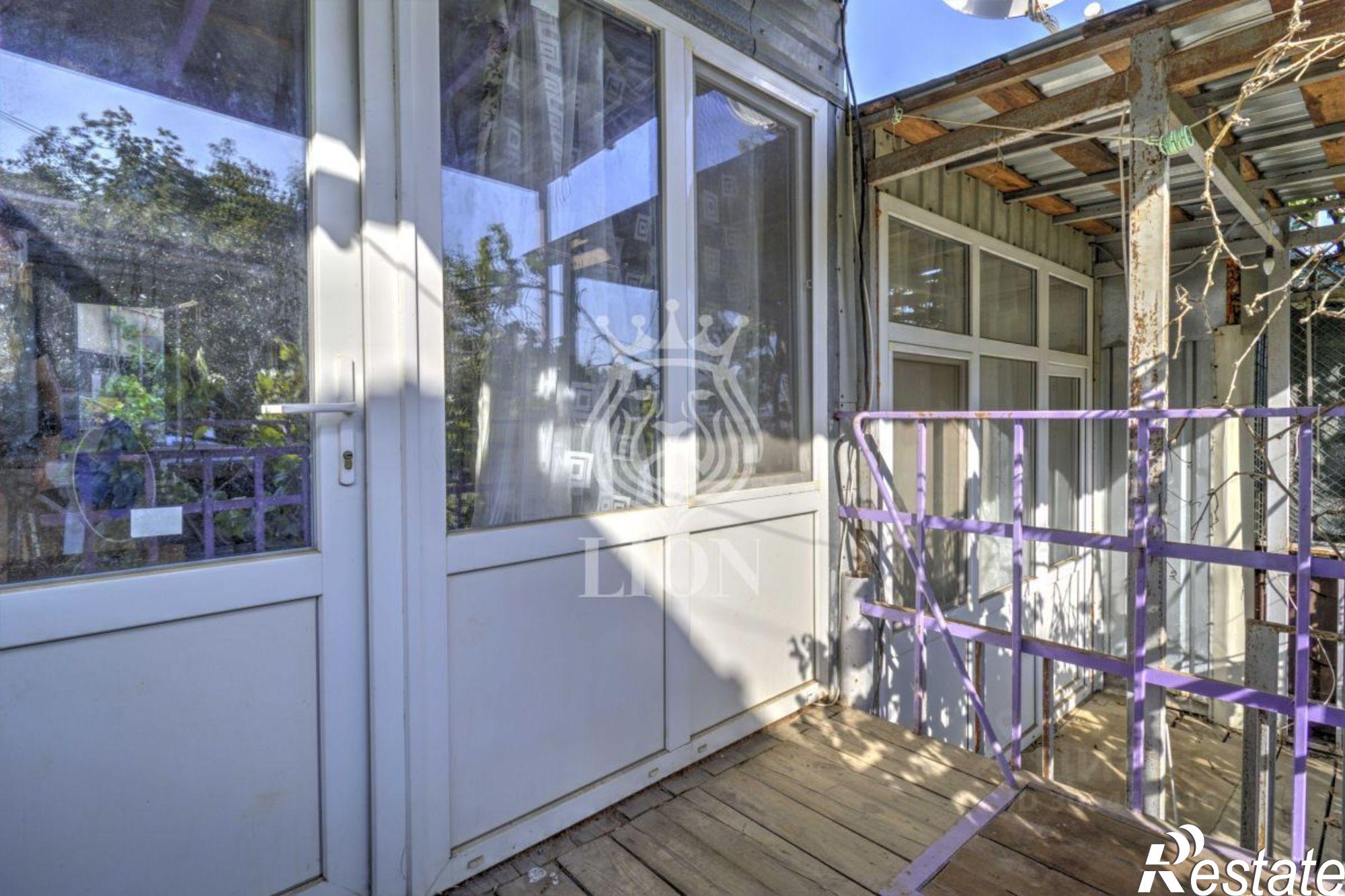 Купить гараж, место в паркинге за 3 500 010 рублей на Семидворье п, Солнечный пер