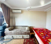 комната 12 кв м Судакская улица, 24