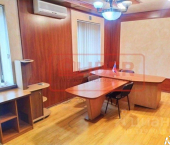 офис 80 кв м, этаж 1/3 улица Пожарова, 8