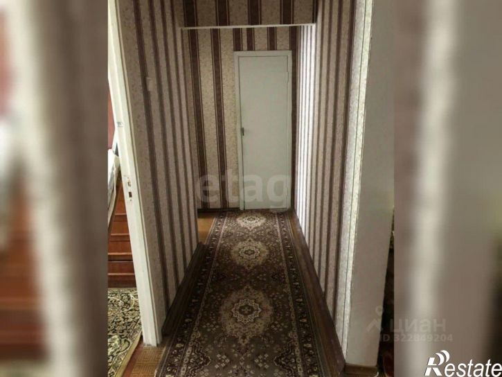 4-комн квартира 1-й микрорайон, 27,  д. 27