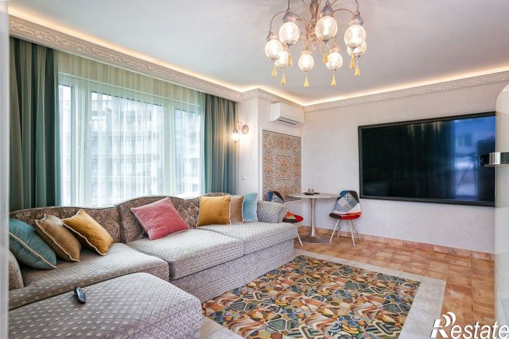 3-комн квартира Ялта, Парковый проезд, 9