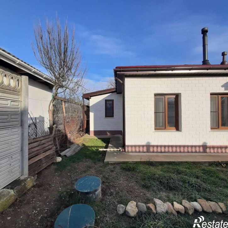 Коттедж/дом улица Трактористов, 11,  д. 11