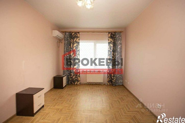 3-комн квартира Античный проспект, 8В,  д. 8В