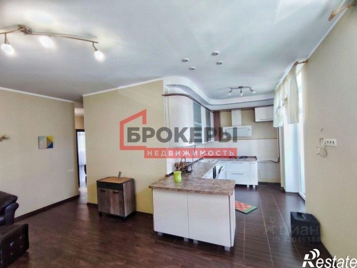 3-комн квартира Античный проспект, 8,  д. 8