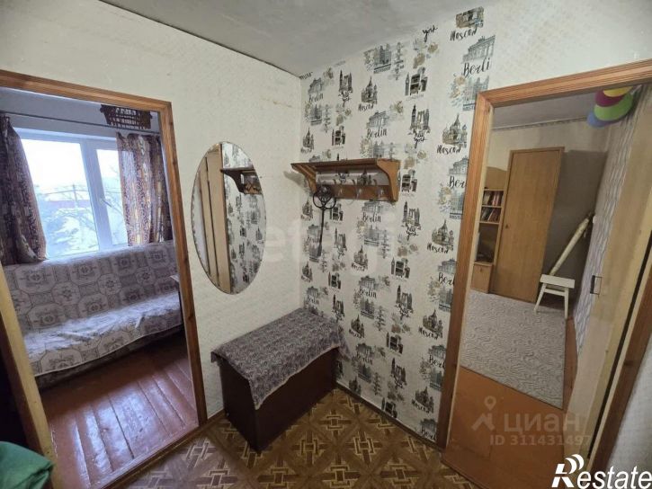 Комната Строительная улица, 19,  д. 19