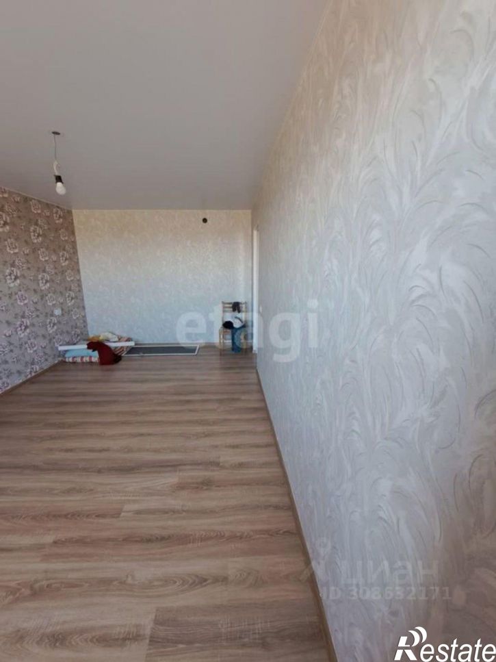 2-комн квартира проспект 60 лет СССР, 4,  д. 4