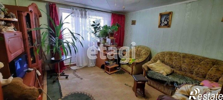 4-комн квартира улица Революции, 12,  д. 12