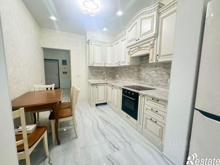 2-комн квартира ул Крымской весны, 4 2,  д. 4 2,  к. 2