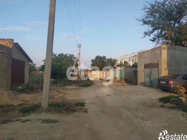 Гараж/парковка улица Гайнутдинова, 2,  д. 2