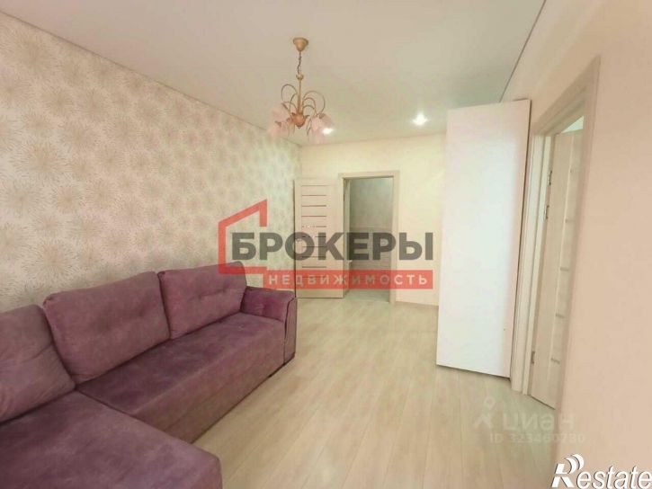 3-комн квартира улица Хрусталёва, 53,  д. 53