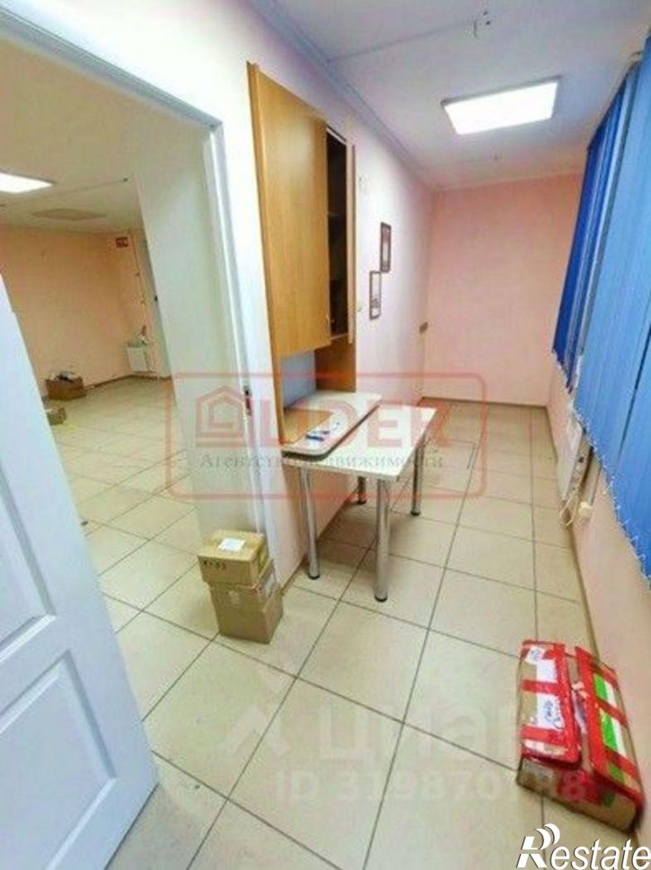 Торговое помещение улица Адмирала Юмашева, 24,  д. 24