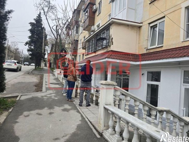 Торговое помещение Крым Респ, Севастополь, Тарутинская улица, 16А