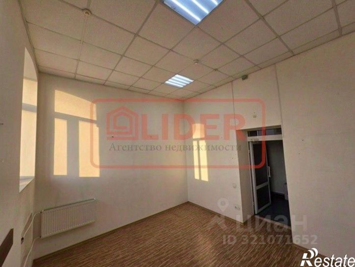 Торговое помещение Крым Респ, Севастополь, Восставших улица, 4