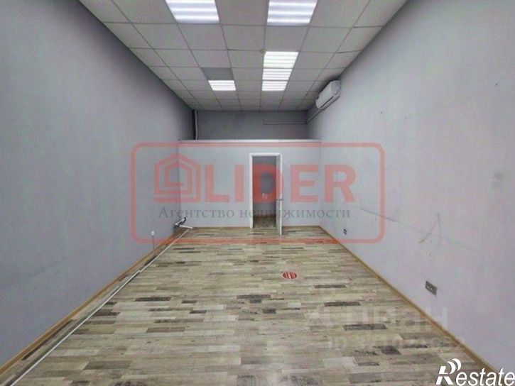 Торговое помещение Крым Респ, Севастополь, Восставших улица, 4