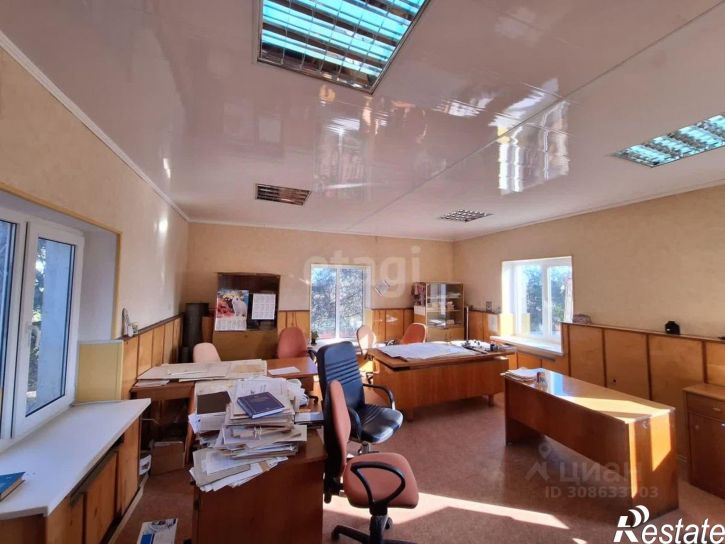 Помещение свободного назначения Сакский район, село Карьерное