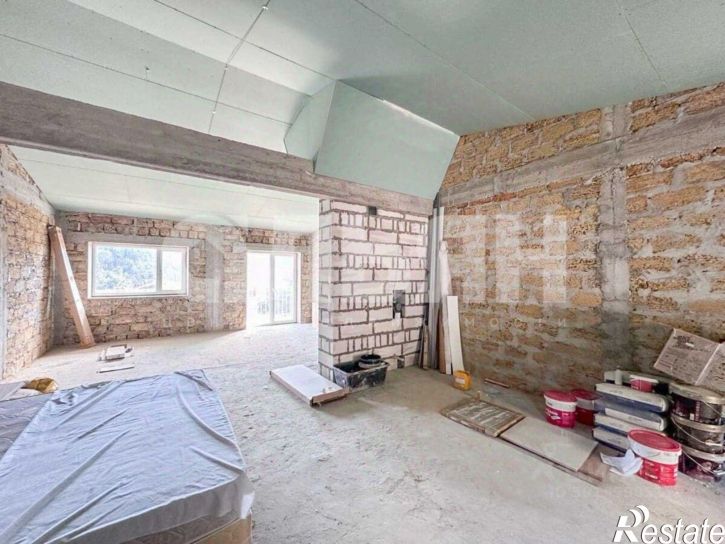 2-комн квартира пгт. Партенит, ул. Победы, д. 21