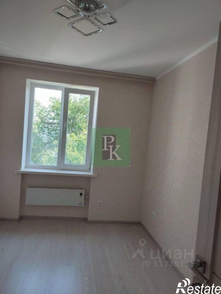 3-комн квартира 13, Бахчисарай