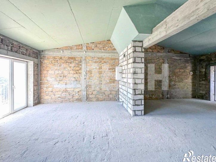 2-комн квартира пгт. Партенит, ул. Победы, д. 21