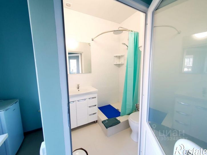 2-комн квартира улица Юнге, 7В,  д. 7В