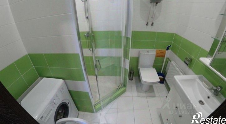 4-комн квартира Крым республика, улица Революции, 69