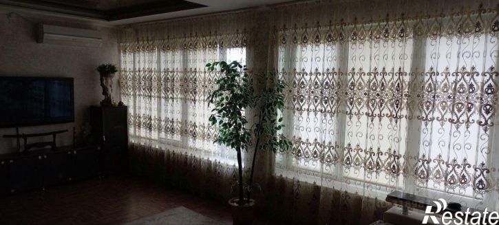 5-комн квартира Крым республика, Сакский район, Ромашкино