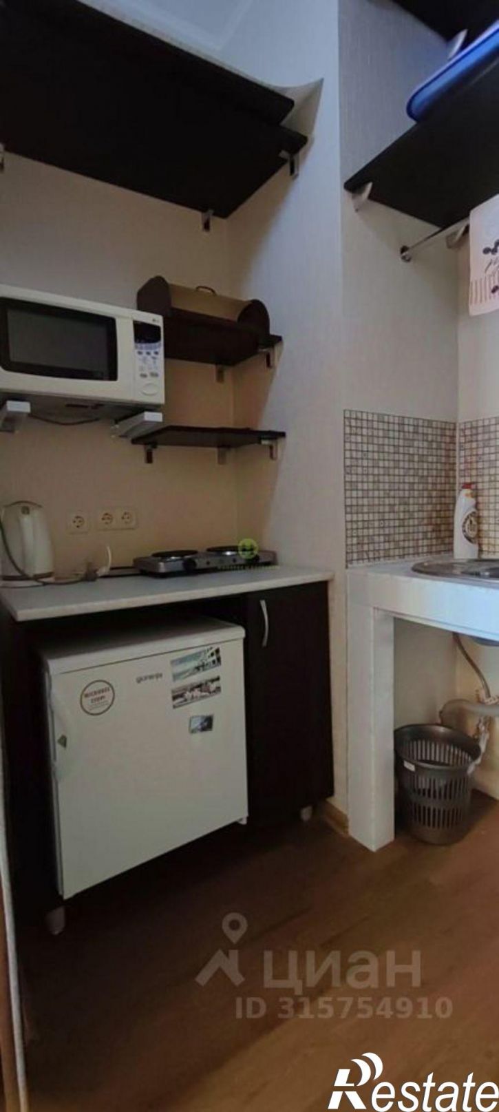 1-комн квартира улица Авиаторов, 1,  д. 1