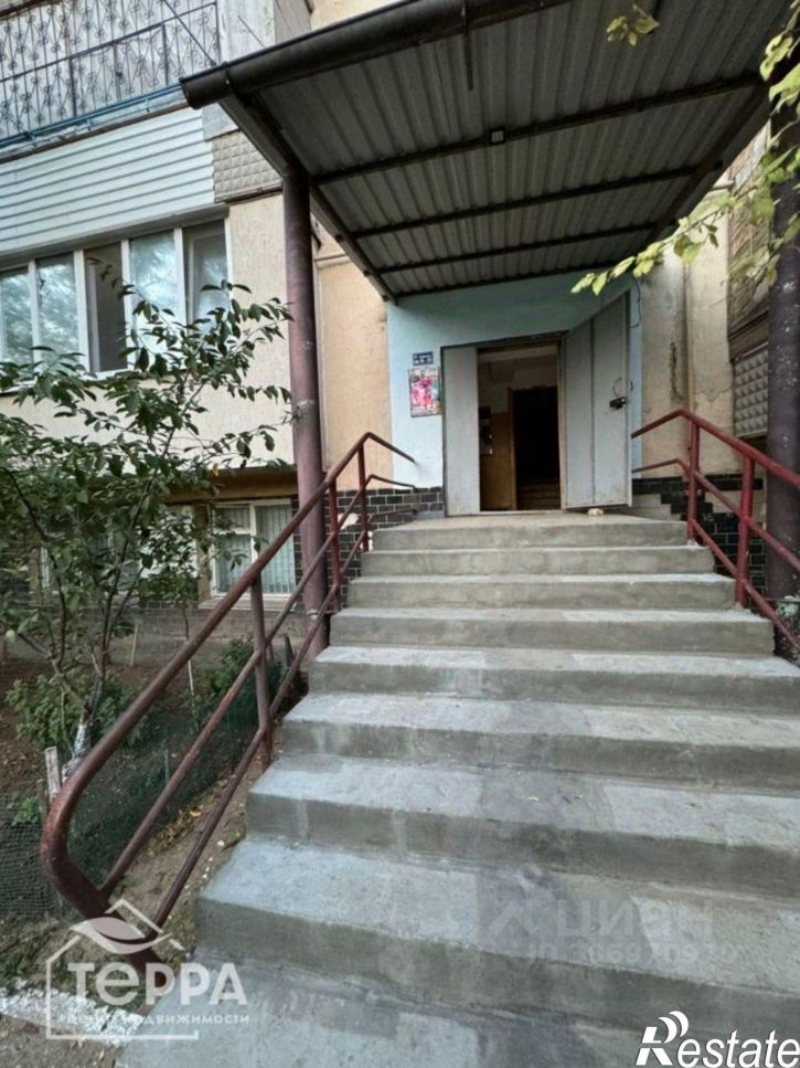 2-комн квартира Молодёжная улица, 1,  д. 1