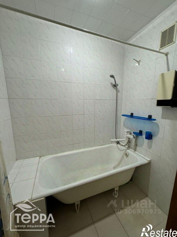 2-комн квартира Молодёжная улица, 1,  д. 1