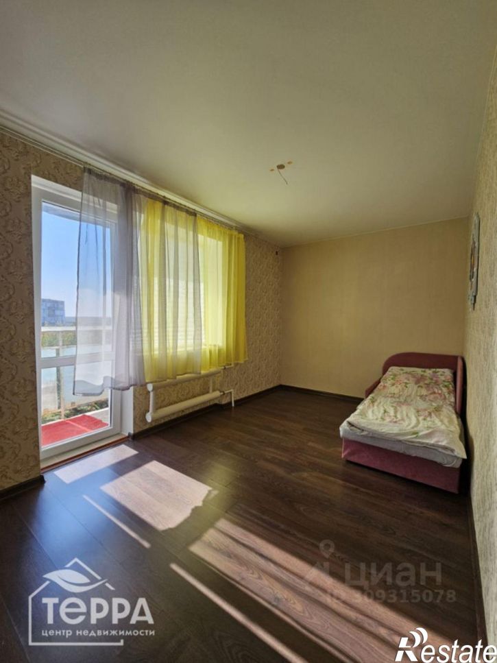 3-комн квартира проспект Героев Десантников, 6,  д. 6