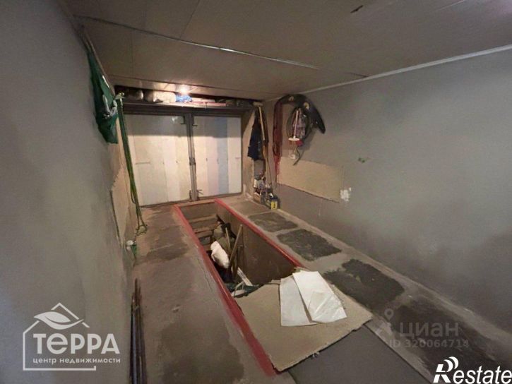 5-комн квартира Евпатория г., Толстого ул., 16