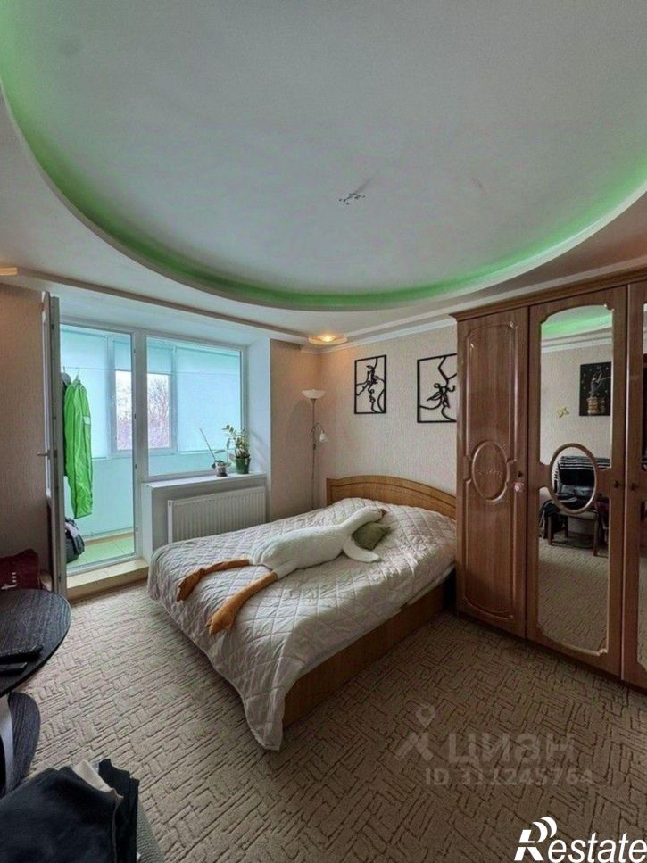 3-комн квартира улица Космонавтов, 36А,  д. 36А