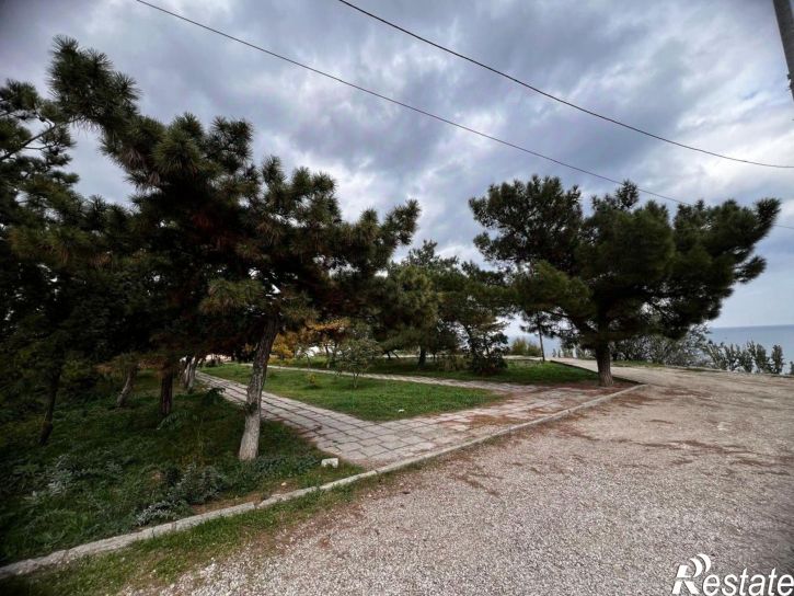 5-комн квартира Феодосия г., Обуховой ул., 26