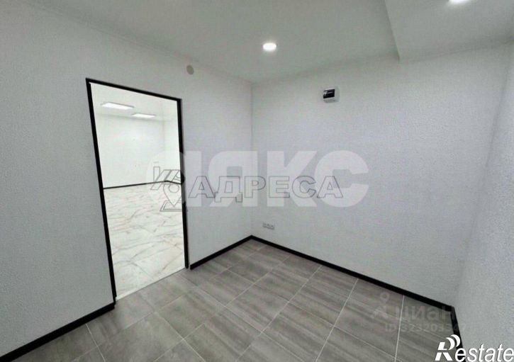 Помещение свободного назначения Симферополь г., Киевский, Луговая ул.