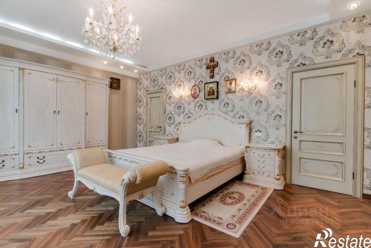 3-комн квартира Ялтинская, 16,  д. 16