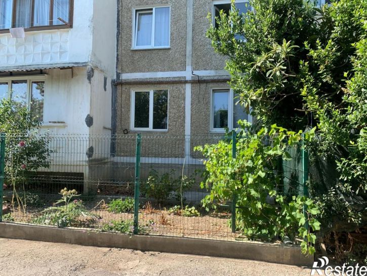 2-комн квартира улица Сурикова Василия, 18,  д. 18