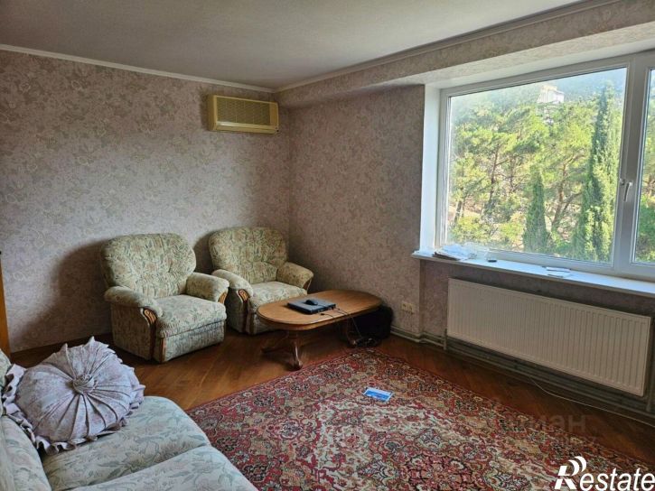 4-комн квартира улица Голицына, 30,  д. 30