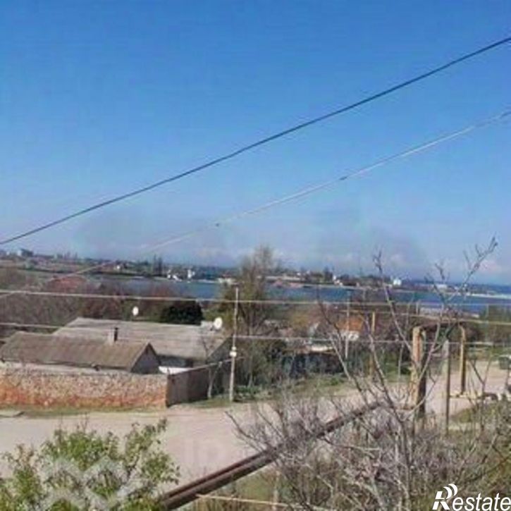 3-комн квартира Черноморский р-н, пгт Черноморское