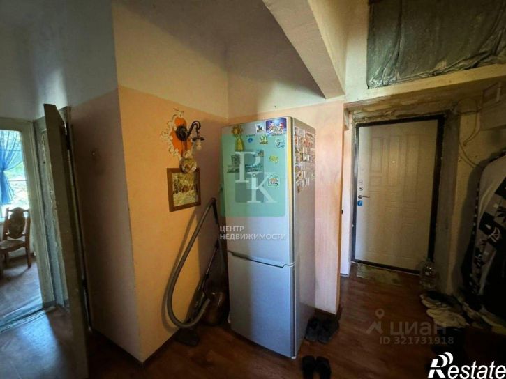 4-комн квартира улица Очаковцев, д 35