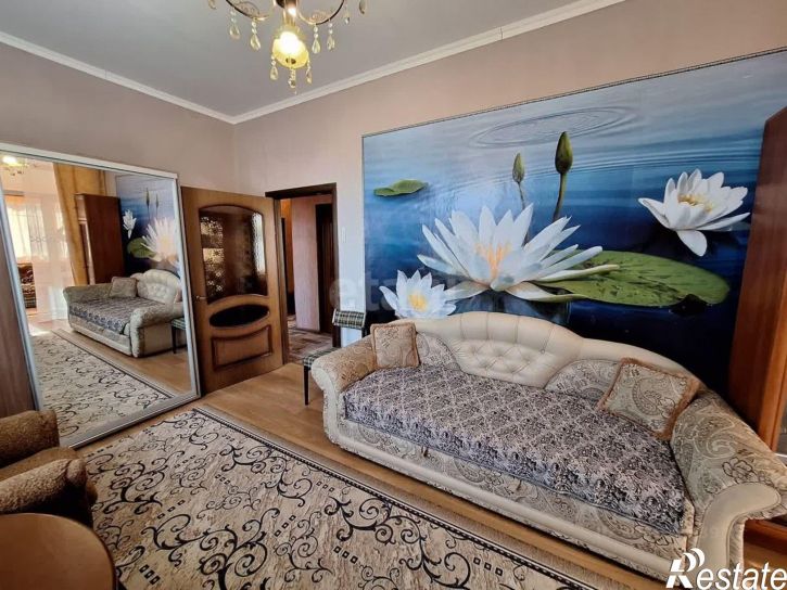 3-комн квартира Сакский район