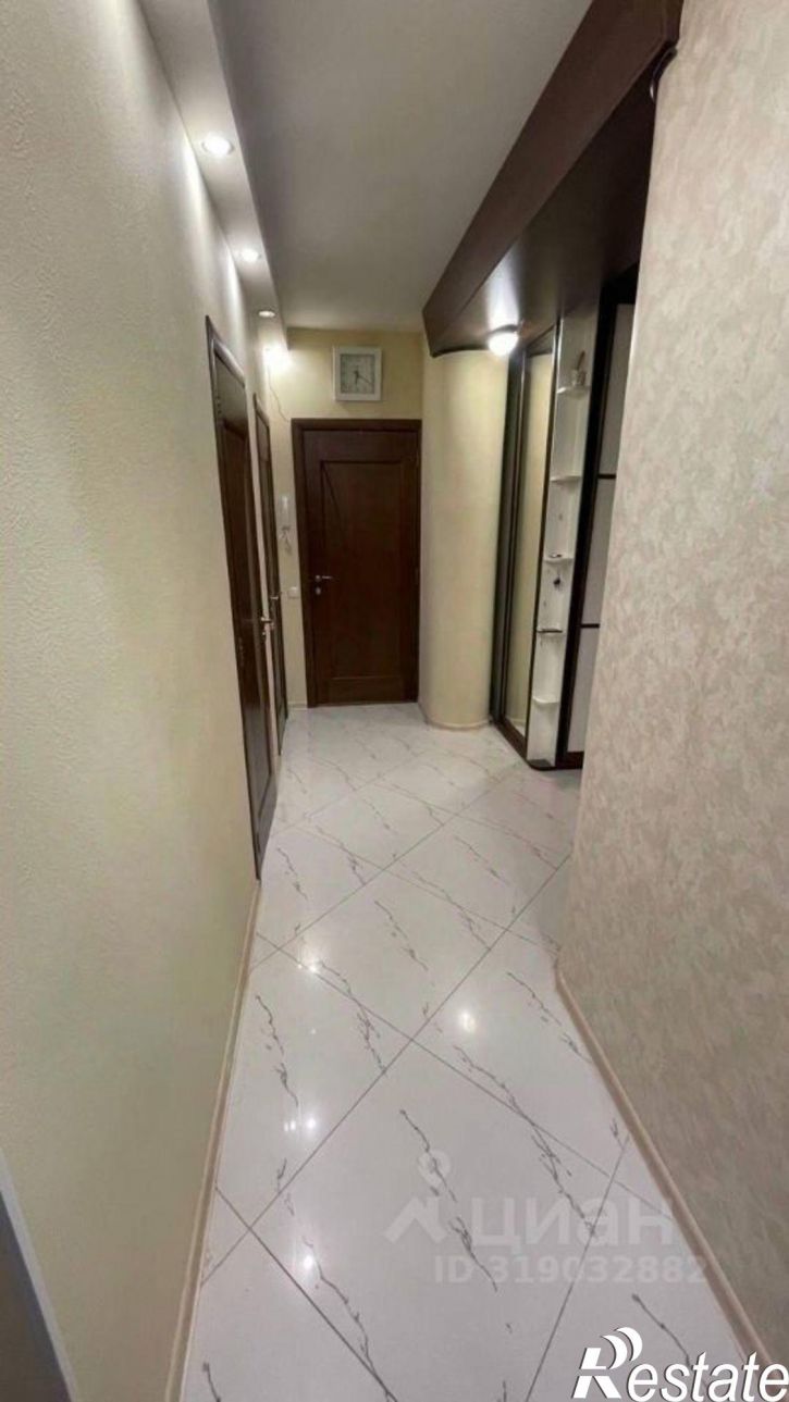 3-комн квартира Севастополь, улица Адмирала Юмашева, 27