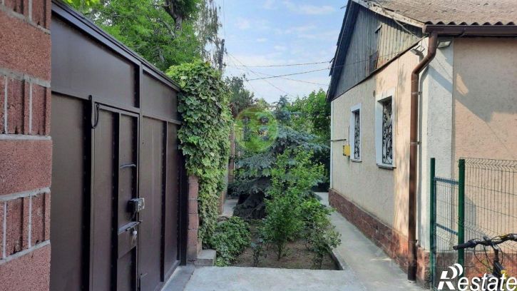 3-комн квартира Симферополь г., Киевский