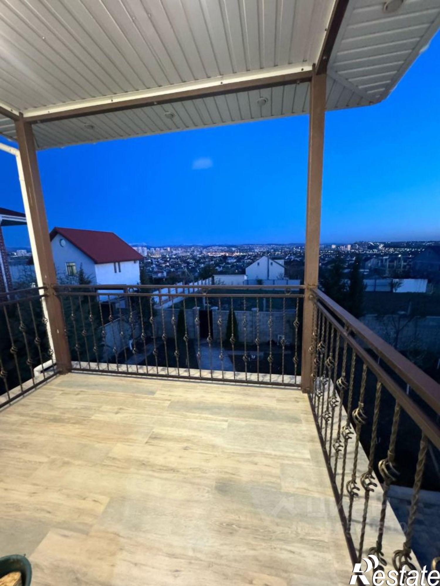 Сдать дачу, дом, коттедж за 50 000 рублей на Ягодная улица