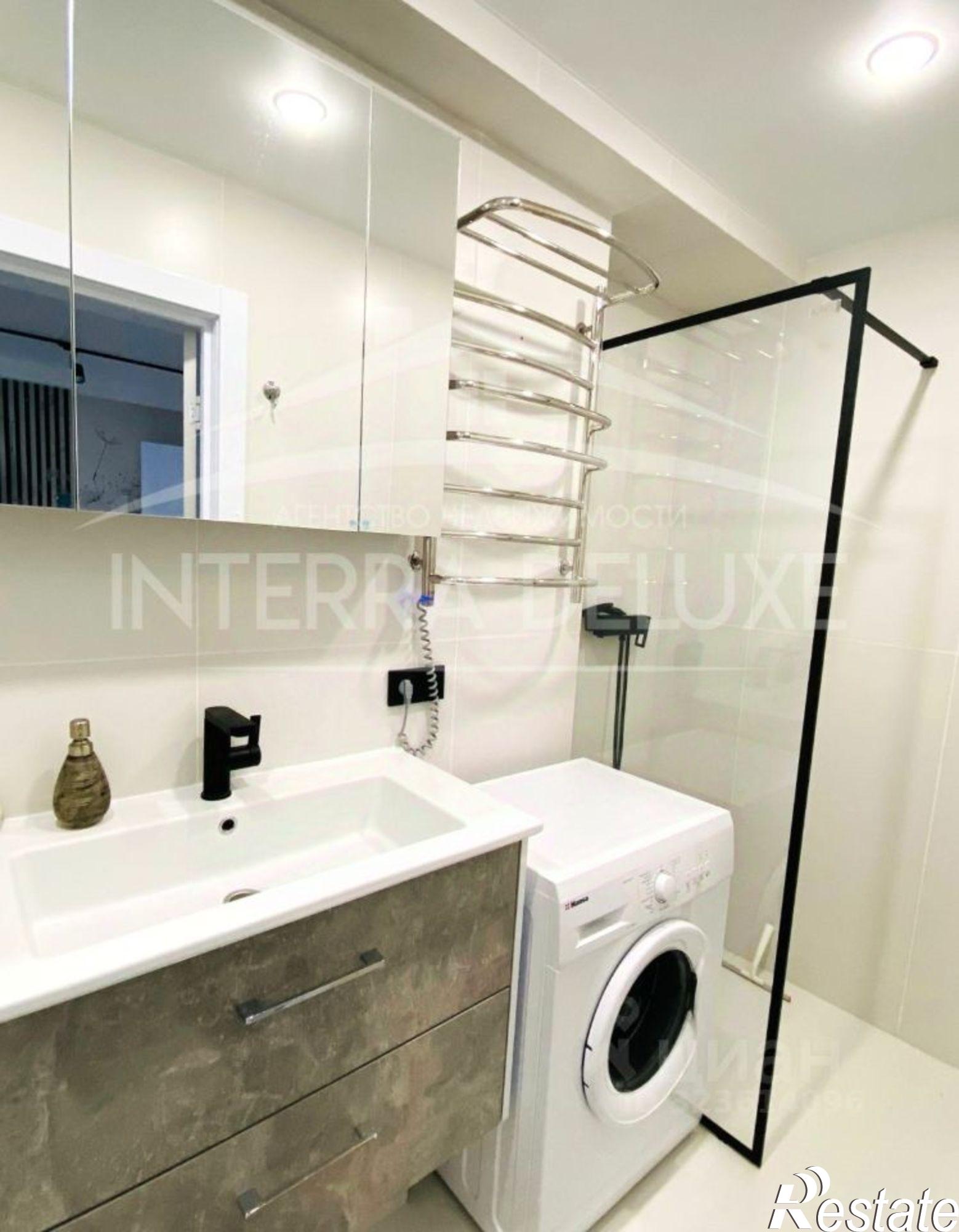 Купить квартиру за 13 200 000 рублей на ул Меньшикова, 21