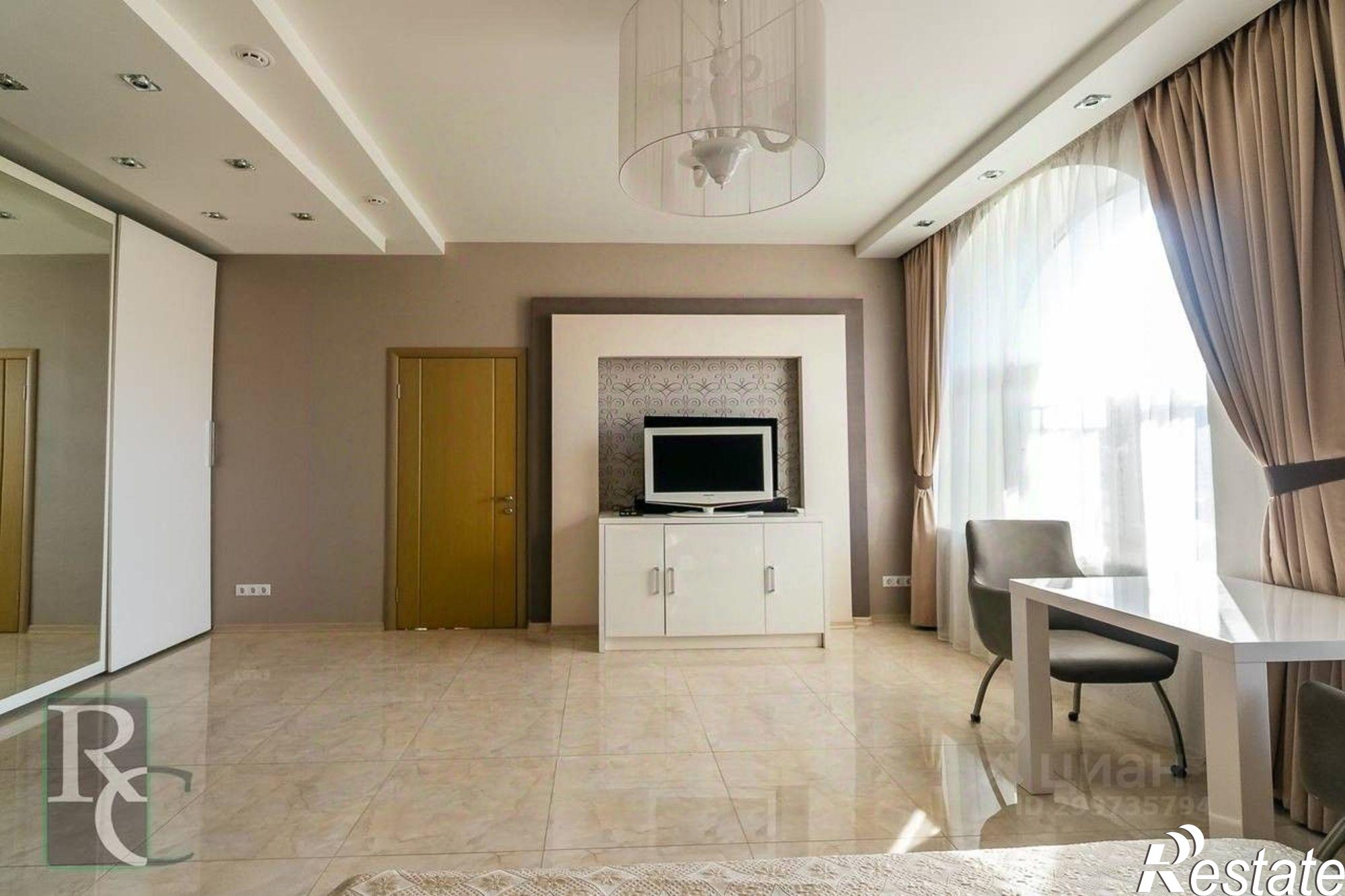 Купить квартиру за 60 000 000 рублей на территория бухта Омега, зд 4-9