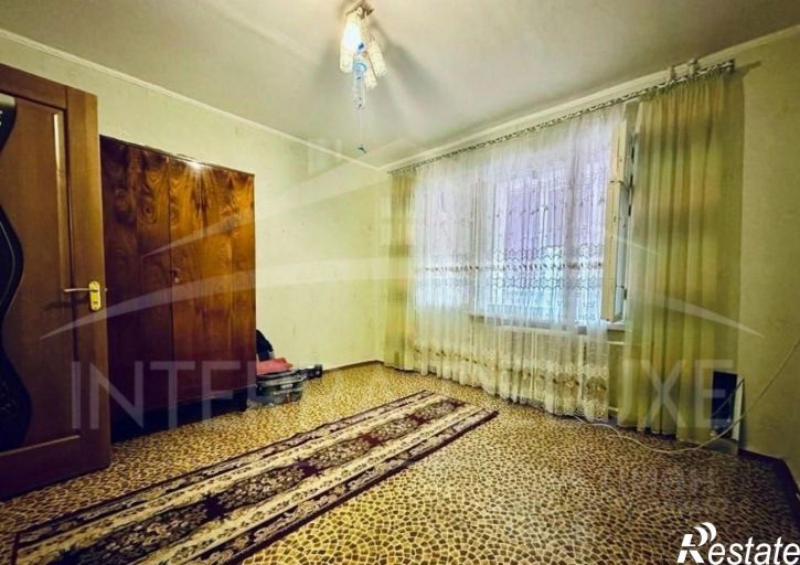 2-комн квартира ул Каштановая, 3,  д. 3