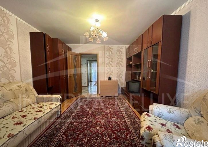 2-комн квартира ул Каштановая, 3,  д. 3