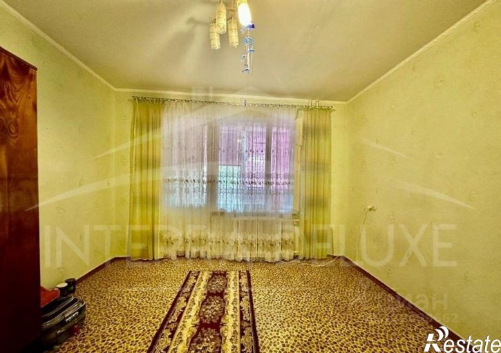 2-комн квартира ул Каштановая, 3,  д. 3